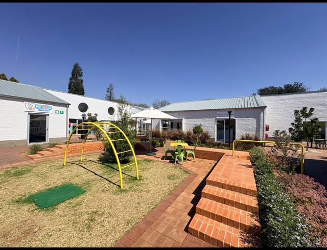 129M² OFFICE TO LET IN KYALAMI